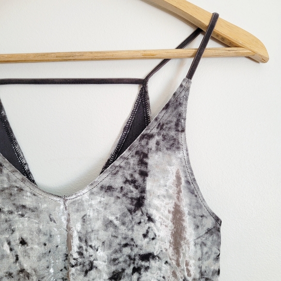 AE | Silver Crushed Velvet Tank Top - XS - Picture 2 of 11